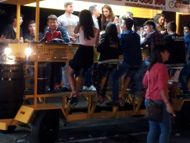  Di notte sulla bicibirra 